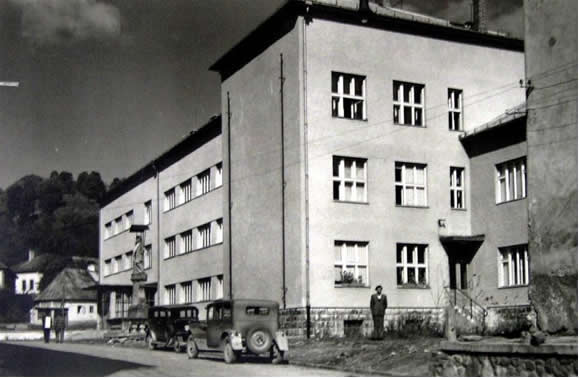 1945 - 1949 škola po rekonštrukcii